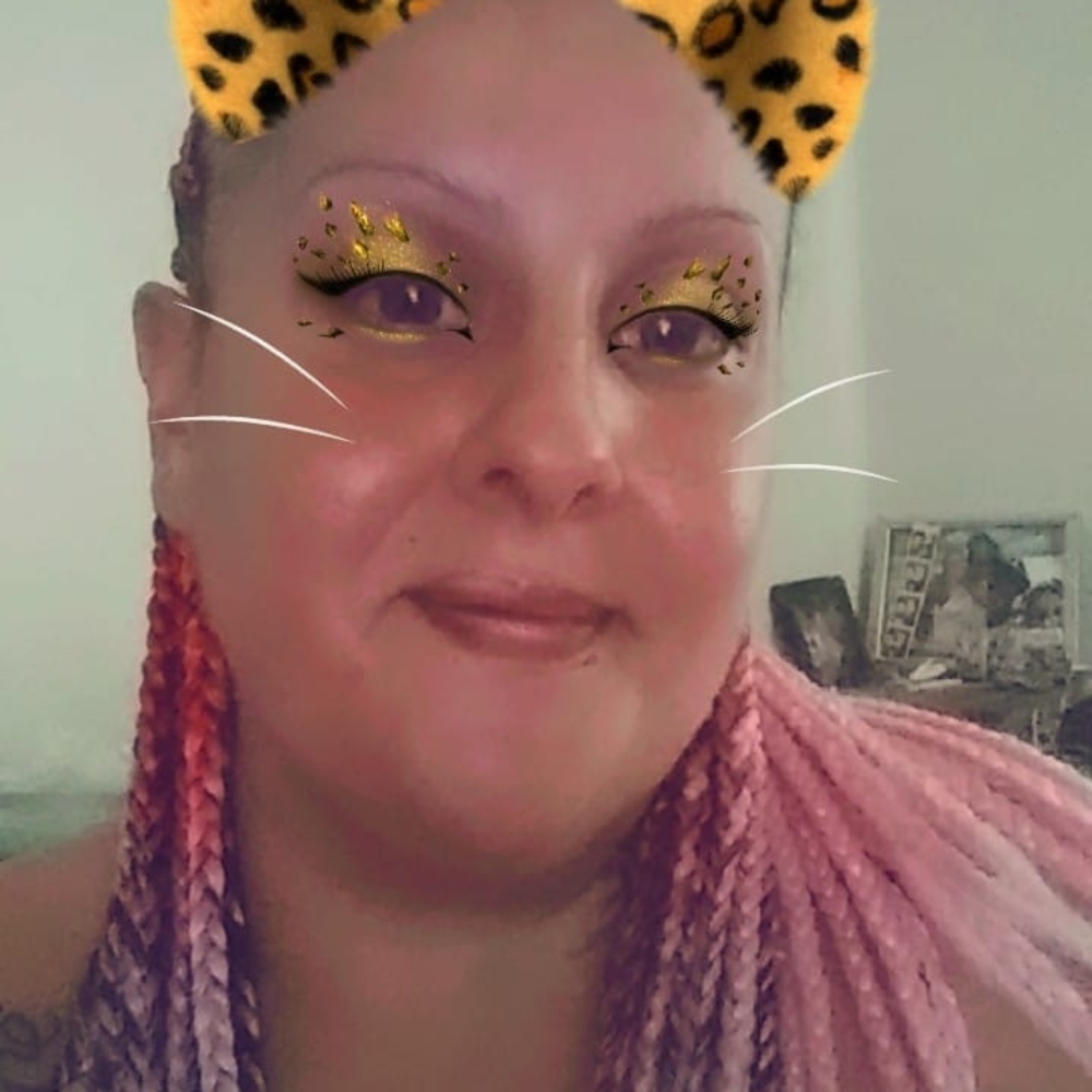 Meet your Posher, Ana